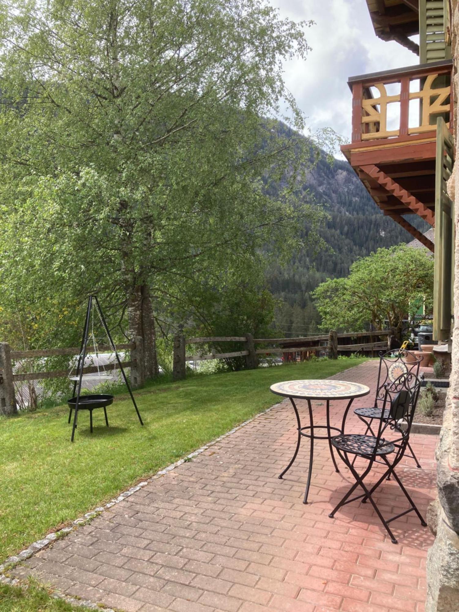 Ferienwohnung Felsenhaus Alvaneu Exterior foto